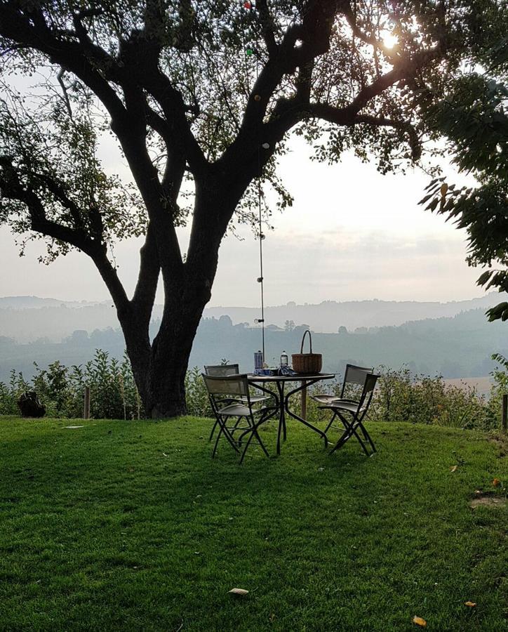Agriturismo Bottega Di Rosanna Castagnole delle Lanze Exteriér fotografie